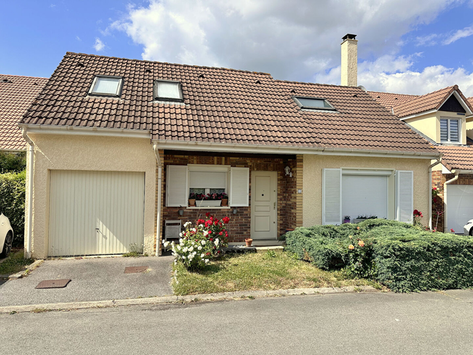 Image_, Maison, Montigny-le-Bretonneux, ref :8810