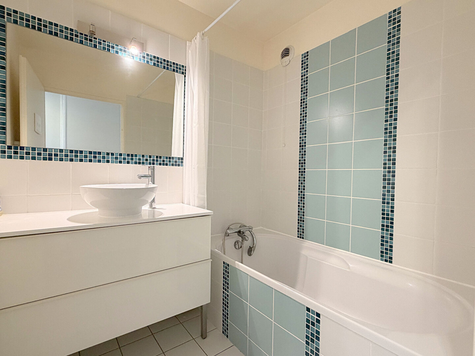 Image_, Appartement, Montigny-le-Bretonneux, ref :8966