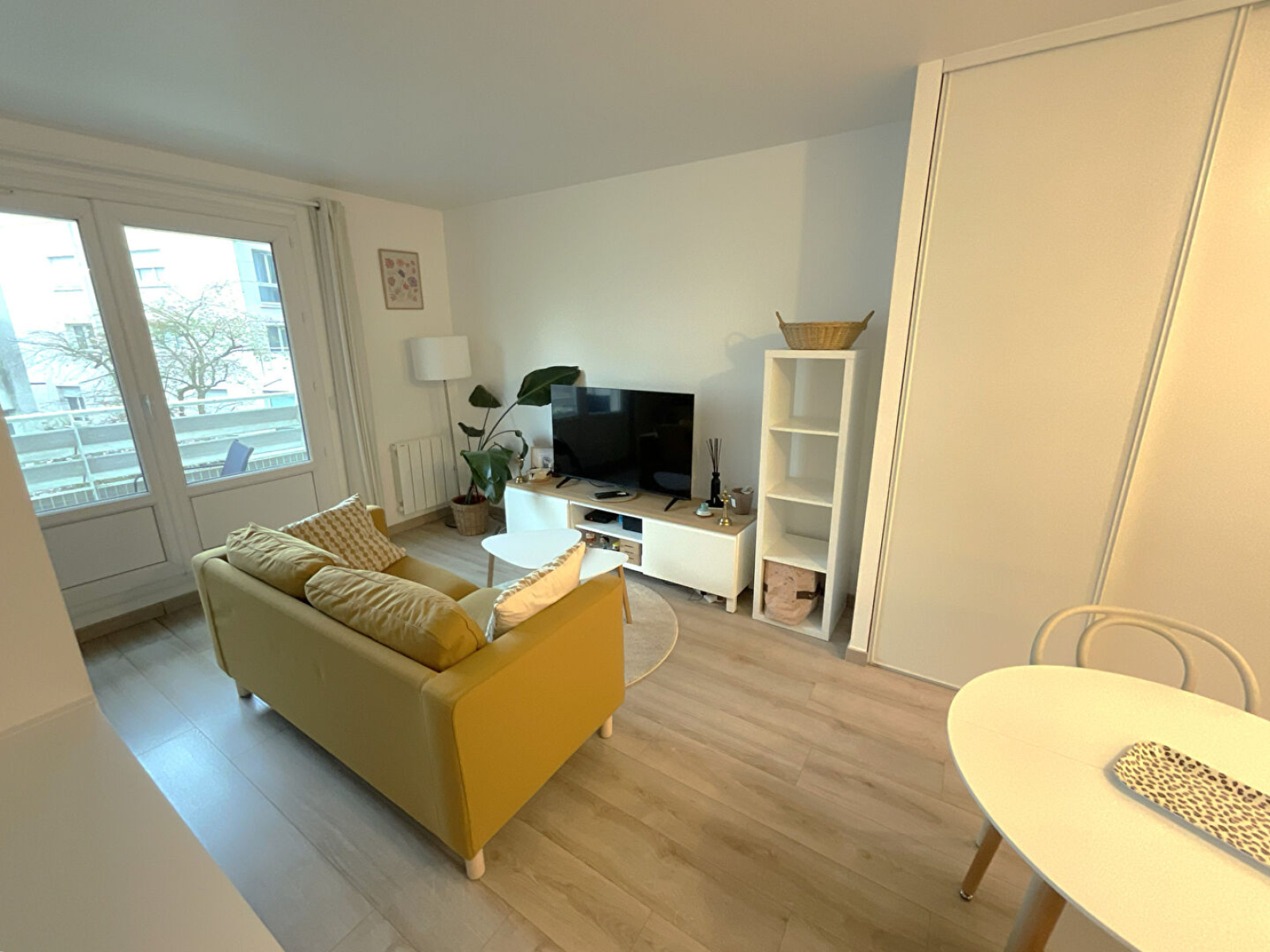 Image_, Appartement, Montigny-le-Bretonneux, ref :8944