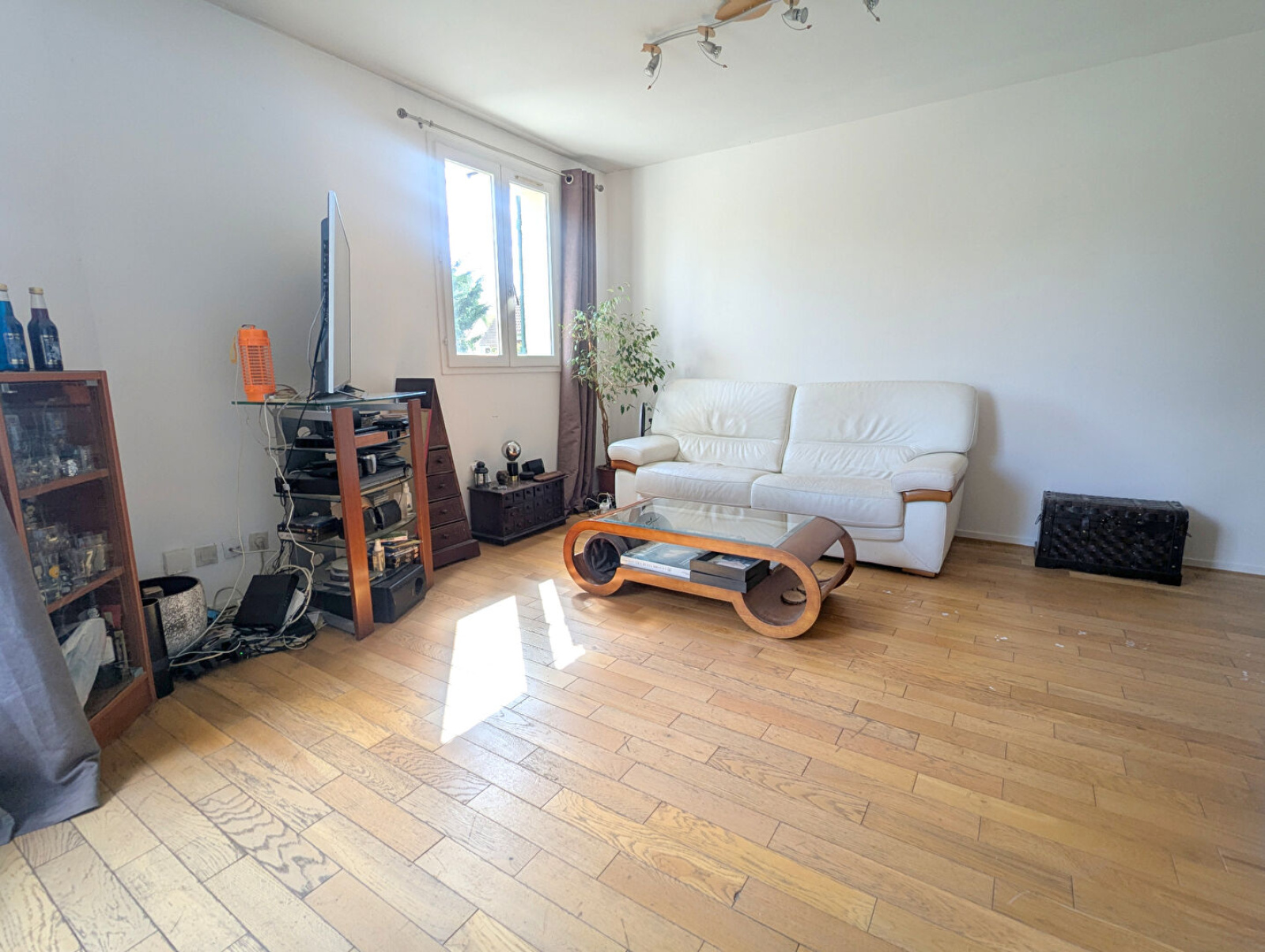 Image_, Appartement, Montigny-le-Bretonneux, ref :8782