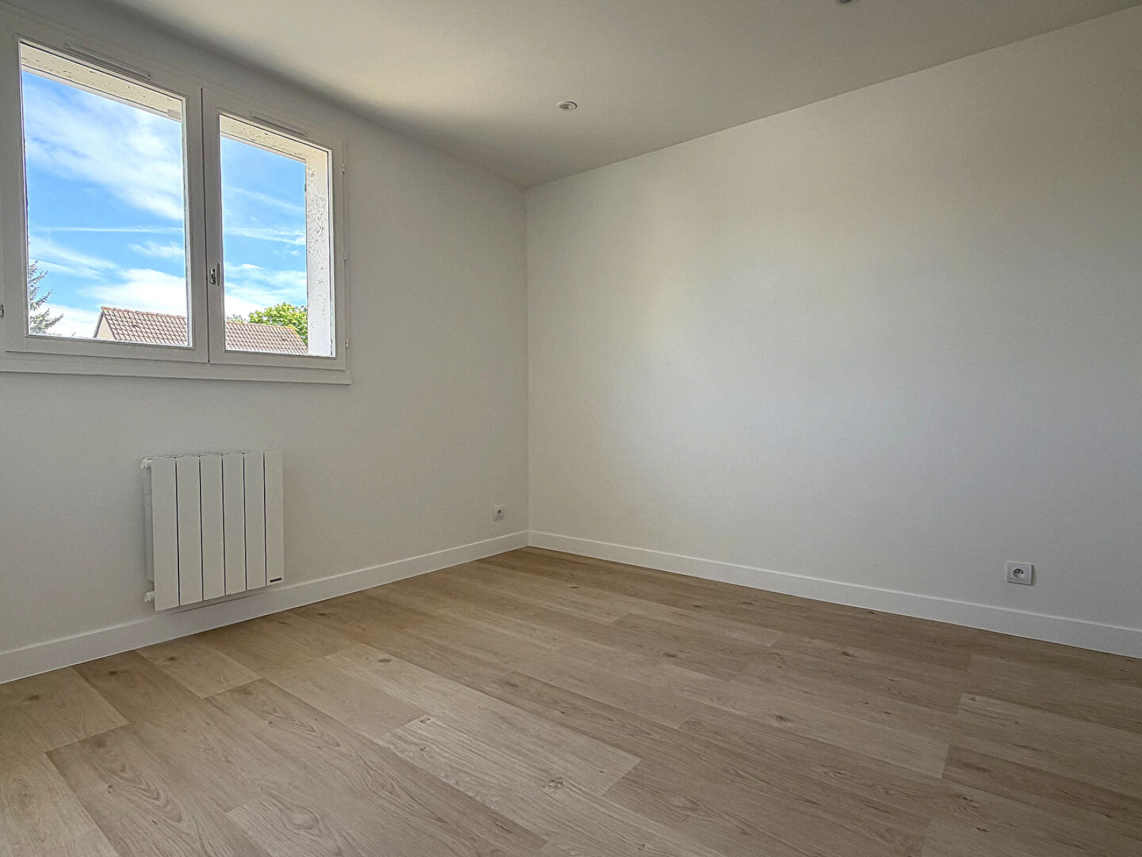 Image_, Maison, Montigny-le-Bretonneux, ref :8948